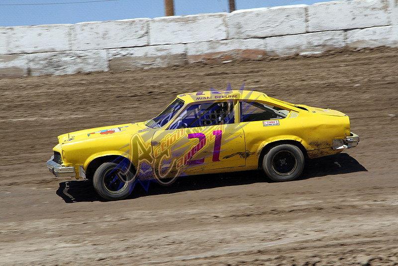 Tyler Ruth Racing Action Captured Images | All Photographs
